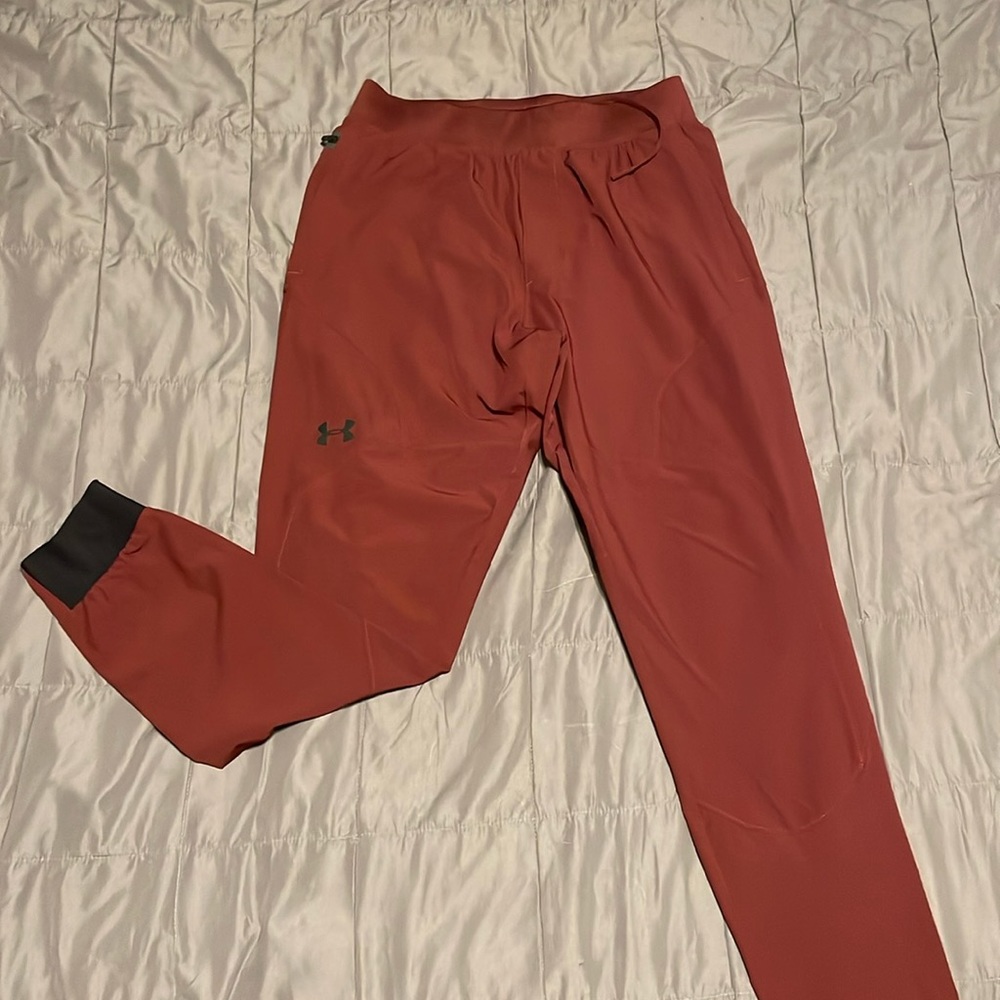 Under Armour Men’s Unstoppable Joggers - Maroon